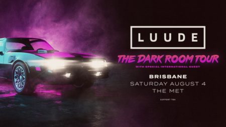 Luude - The Dark Room Tour